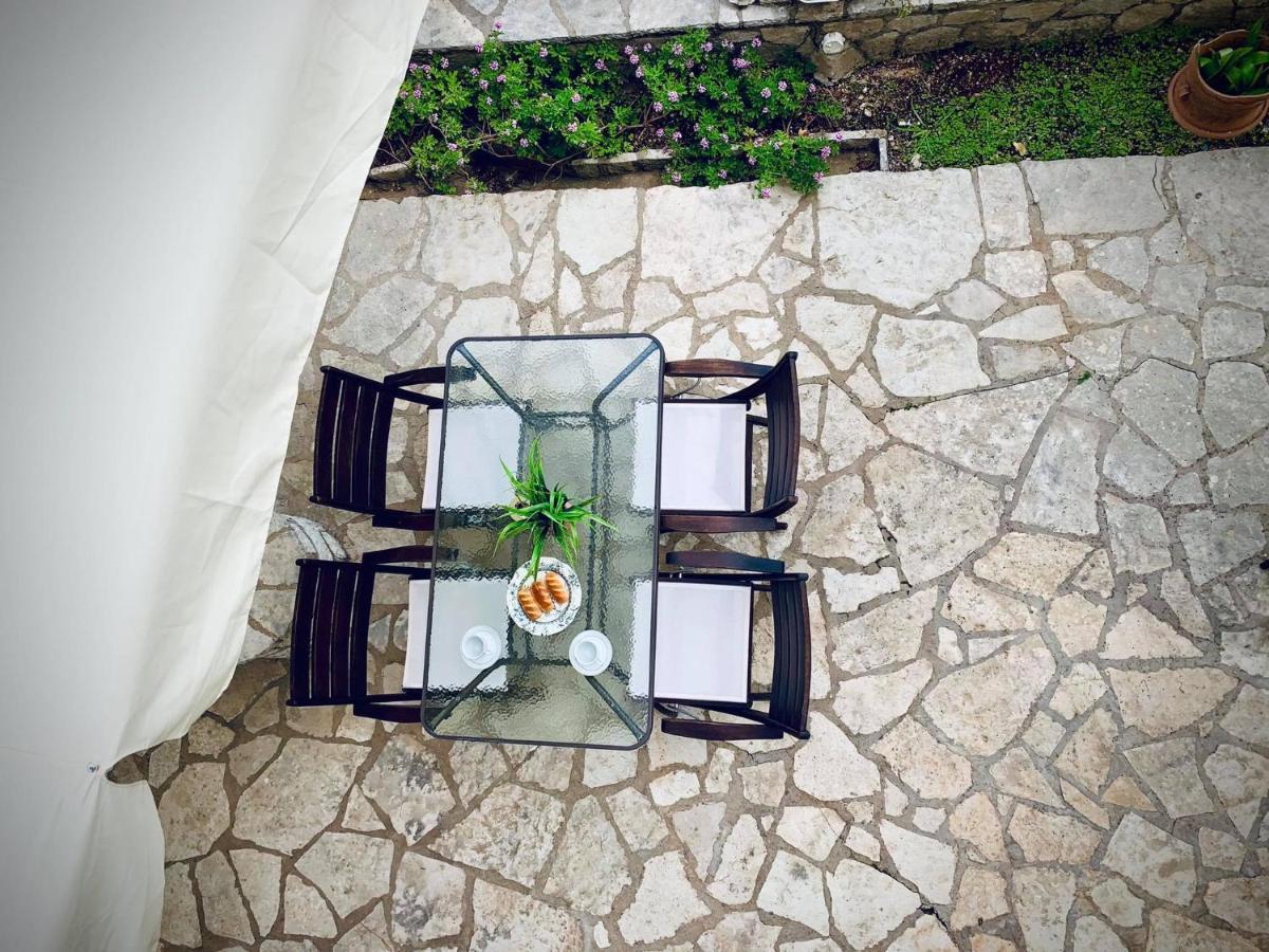 Sofia'S House Apartment ซีโวตา ภายนอก รูปภาพ
