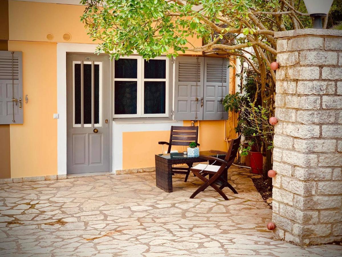 Sofia'S House Apartment ซีโวตา ภายนอก รูปภาพ