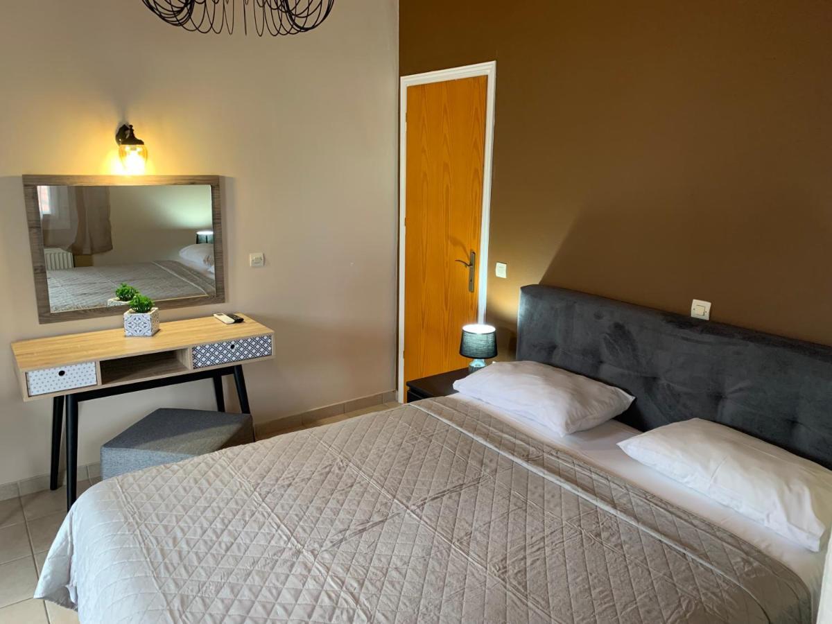 Sofia'S House Apartment ซีโวตา ภายนอก รูปภาพ